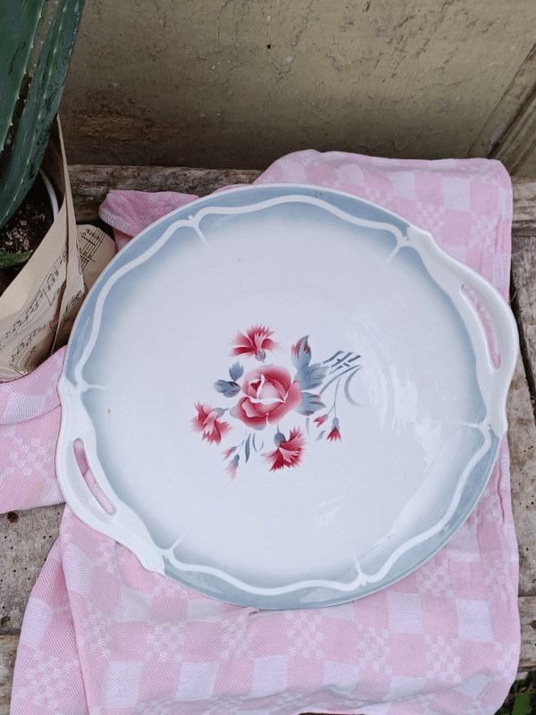 PLAT A GATEAU DIGOIN NINA ROSA – Image 2