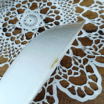 ASSIETTE CREUSE CALOTTE MOULIN DES LOUPS NAPPE ROUGE – Image 3